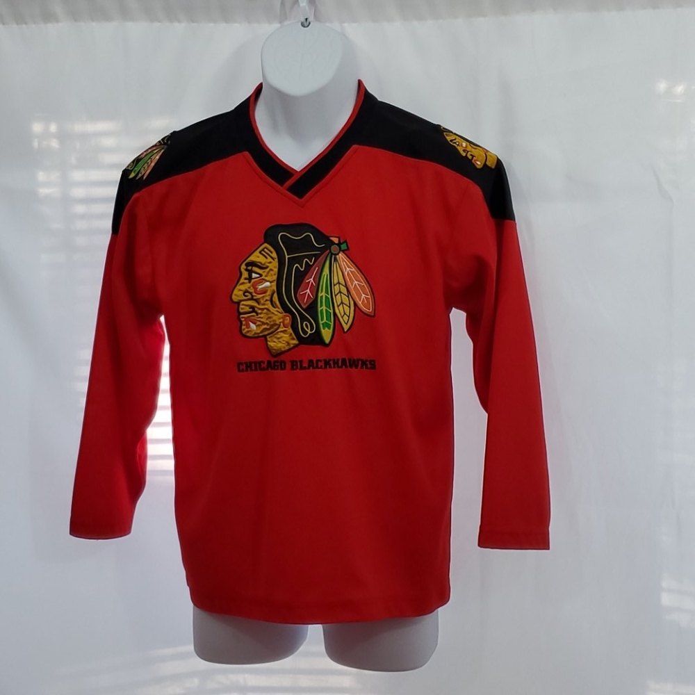 - NHL Chicago Blackhawks Boys Jersey